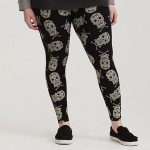 Torrid Black Cross Bone Legging - Size 3